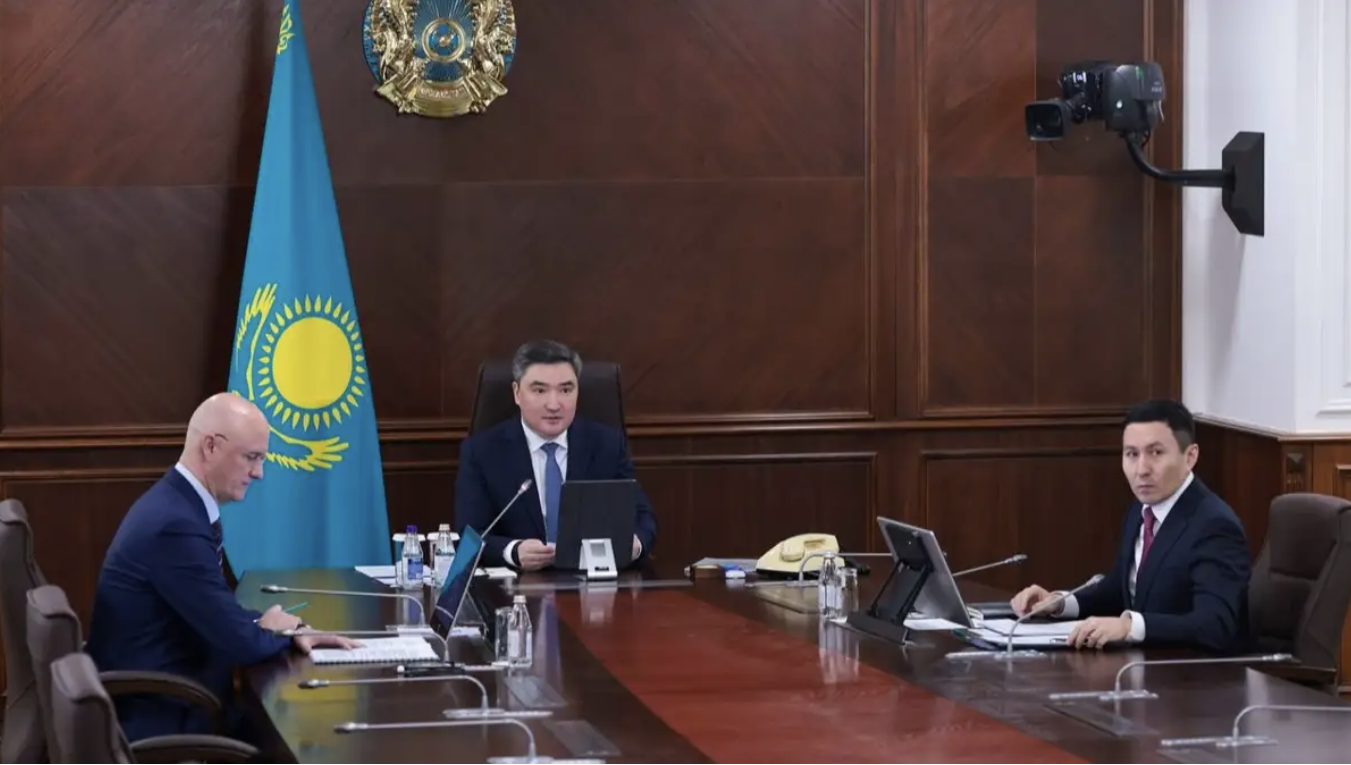 Үкімет Үкімет