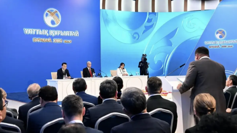 Тоқаев Курчатов қаласы екінші ғылыми қалашық болатынын мәлімдеді